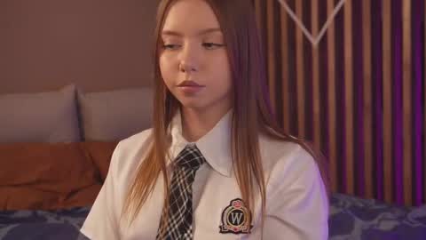 Snapshot of milaice chatting on 8, 2, 2026 Mila online show from 8, 2, 2026