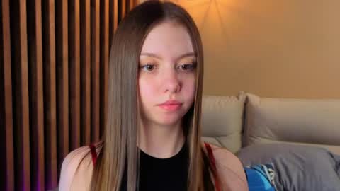 Mila online show from 6, 5, 2026