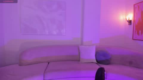 Mila  online show from 25, 3, 2026