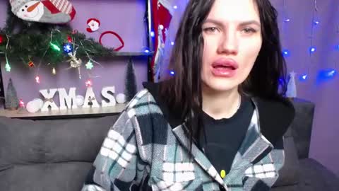 Snapshot of milaloona chatting on 7, 1, 2025 Milaloona online show from 7, 1, 2025