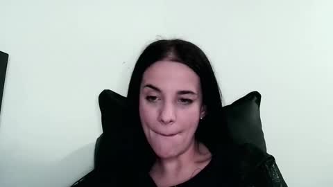 Snapshot of milalunaa chatting on 22, 3, 2026 milalunaa online show from 22, 3, 2026