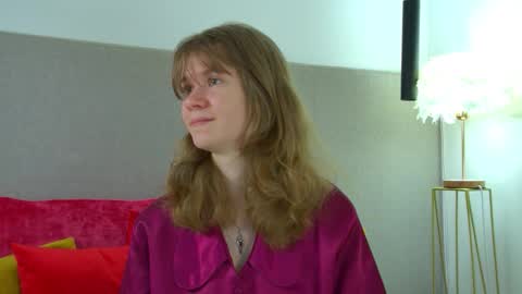 Snapshot of milamaelis chatting on 15, 3, 2026 Mila online show from 15, 3, 2026