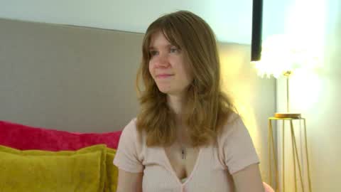 Snapshot of milamaelis chatting on 22, 3, 2026 Mila online show from 22, 3, 2026