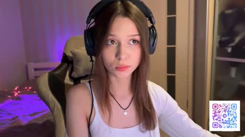 Snapshot of milamiuu chatting on 4, 2, 2026 milamiuu online show from 4, 2, 2026