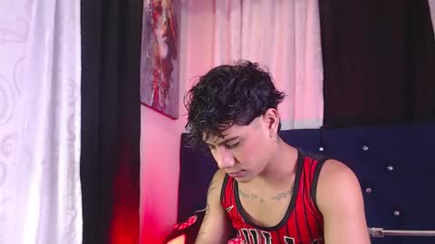 Snapshot of milan_anxel chatting on 15, 2, 2026 Milan Anxel online show from 15, 2, 2026