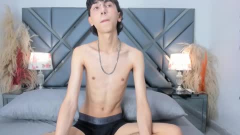 milan_lewiss online show from 23, 10, 2025