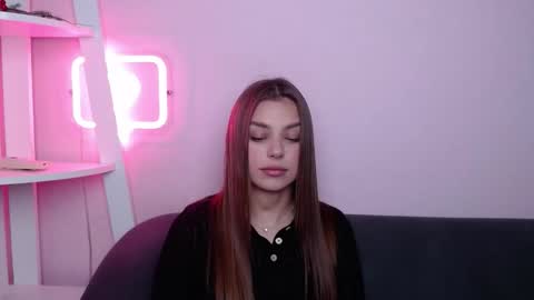 Snapshot of milanaangelas chatting on 6, 3, 2026 milanaangelas online show from 6, 3, 2026