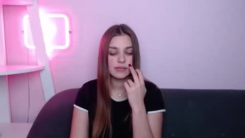 Snapshot of milanaangelas chatting on 16, 3, 2026 milanaangelas online show from 16, 3, 2026