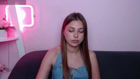 milanaangelas online show from 26, 6, 2026