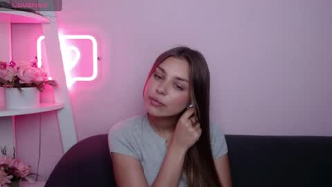 milanaangelas online show from 27, 6, 2026