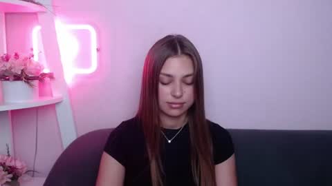 milanaangelas online show from 20, 7, 2026