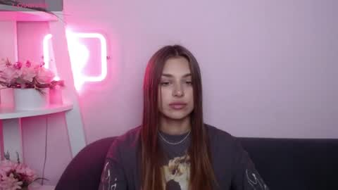 milanaangelas online show from 23, 7, 2026