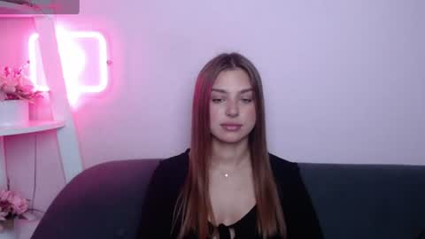 milanaangelas online show from 24, 7, 2026