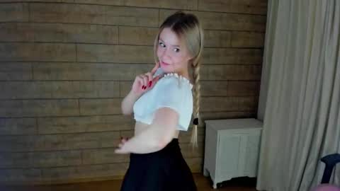 MilanaBalmain online show from 21, 3, 2026