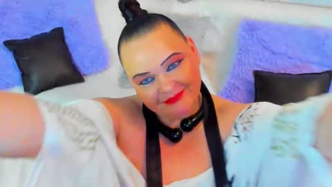 Lana online show from 17, 2, 2025