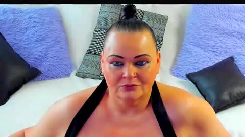 Snapshot of milanabiegert chatting on 26, 6, 2026 Lana online show from 26, 6, 2026