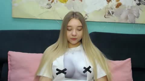 Snapshot of milanasii chatting on 7, 3, 2026 Milana online show from 7, 3, 2026