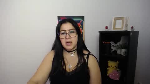 milania_milaa online show from 16, 10, 2025