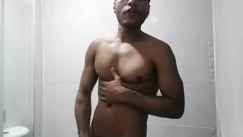 Snapshot of milano1130 chatting on 28, 1, 2025 milano1130 online show from 28, 1, 2025