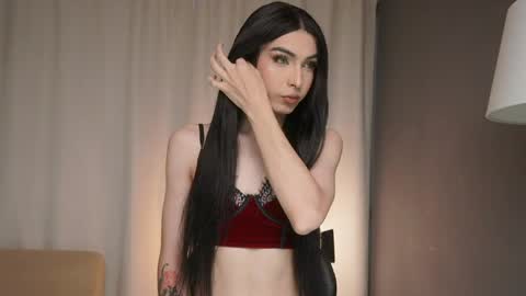 Snapshot of milansantana24 chatting on 27, 5, 2026 MILAN SANTANA online show from 27, 5, 2026
