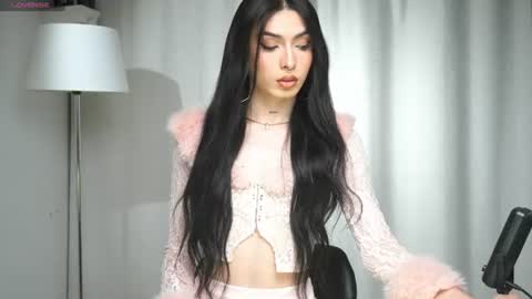 Snapshot of milansantana24 chatting on 12, 6, 2026 MILAN SANTANA online show from 12, 6, 2026