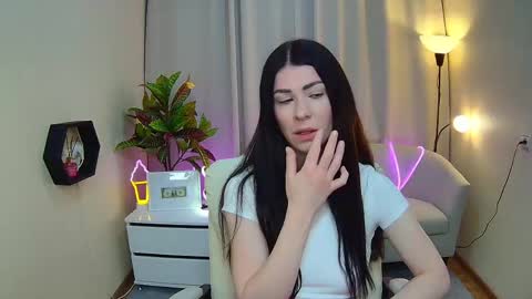 milasecretsss online show from 17, 4, 2026