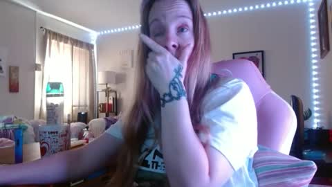 Mila online show from 28, 2, 2026