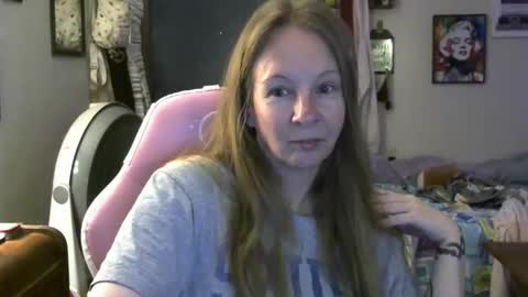 Mila online show from 21, 4, 2026