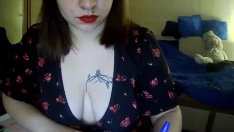 Milaxcute online show from 18, 10, 2025