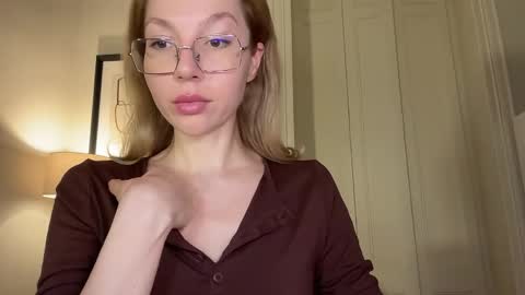 Mila online show from 11, 1, 2026