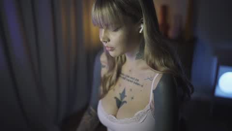 Snapshot of mileeena chatting on 28, 6, 2026 M Telegram mamagotachannel online show from 28, 6, 2026