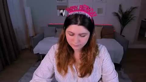 Snapshot of milenafiery chatting on 21, 7, 2026 milenafiery online show from 21, 7, 2026