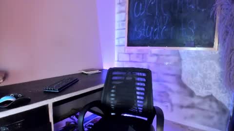 Milena online show from 28, 7, 2026