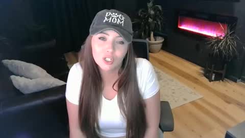 Miley Madness online show from 10, 12, 2024