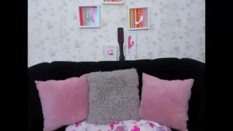 Antonella online show from 5, 11, 2025