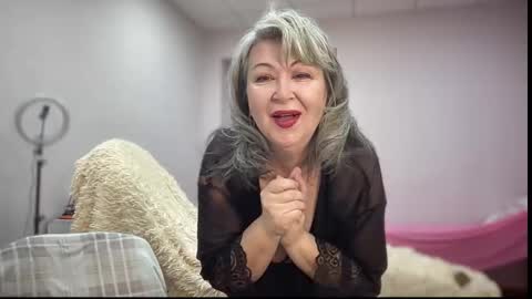 Charlotte online show from 21, 11, 2025