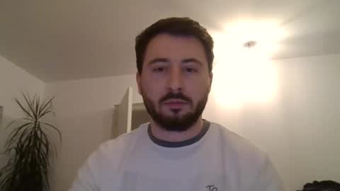 milfflover32 online show from 5, 2, 2026