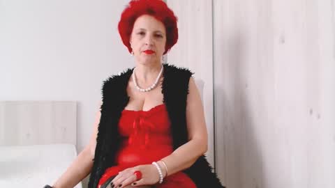 Milfsupreme online show from 9, 10, 2025