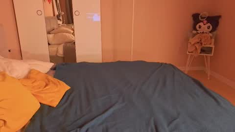 Milana online show from 26, 2, 2026