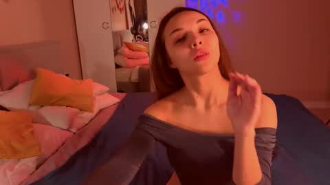 Milana online show from 27, 2, 2026