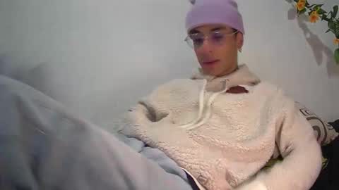 militoveruss2 online show from 5, 3, 2026