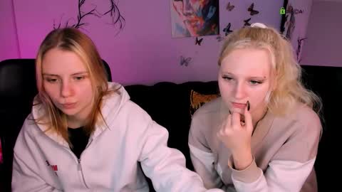 Snapshot of milki_wey chatting on 15, 1, 2026 Mila online show from 15, 1, 2026