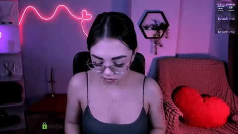 Snapshot of milki_wey chatting on 1, 2, 2026 Mila online show from 1, 2, 2026