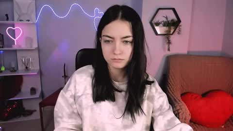 Snapshot of milki_wey chatting on 4, 2, 2026 Mila online show from 4, 2, 2026