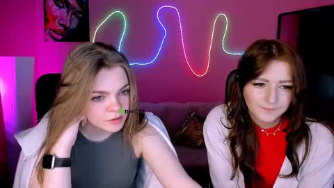 Snapshot of milki_wey chatting on 2, 3, 2026 Mila online show from 2, 3, 2026