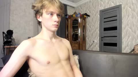 Snapshot of milkiwy chatting on 25, 2, 2026 Isaac online show from 25, 2, 2026