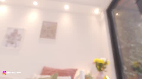 milky_0 online show from 23, 7, 2026