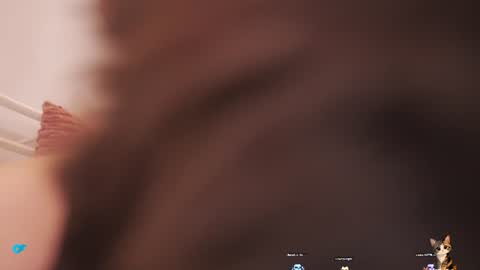 milky_0 online show from 9, 8, 2026