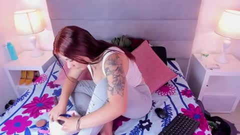 Snapshot of milky__boobs699 chatting on 22, 3, 2026 milky__boobs699 online show from 22, 3, 2026