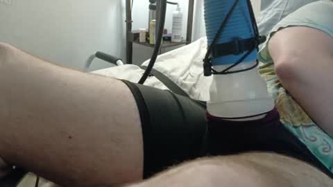 milky_fish online show from 12, 4, 2026